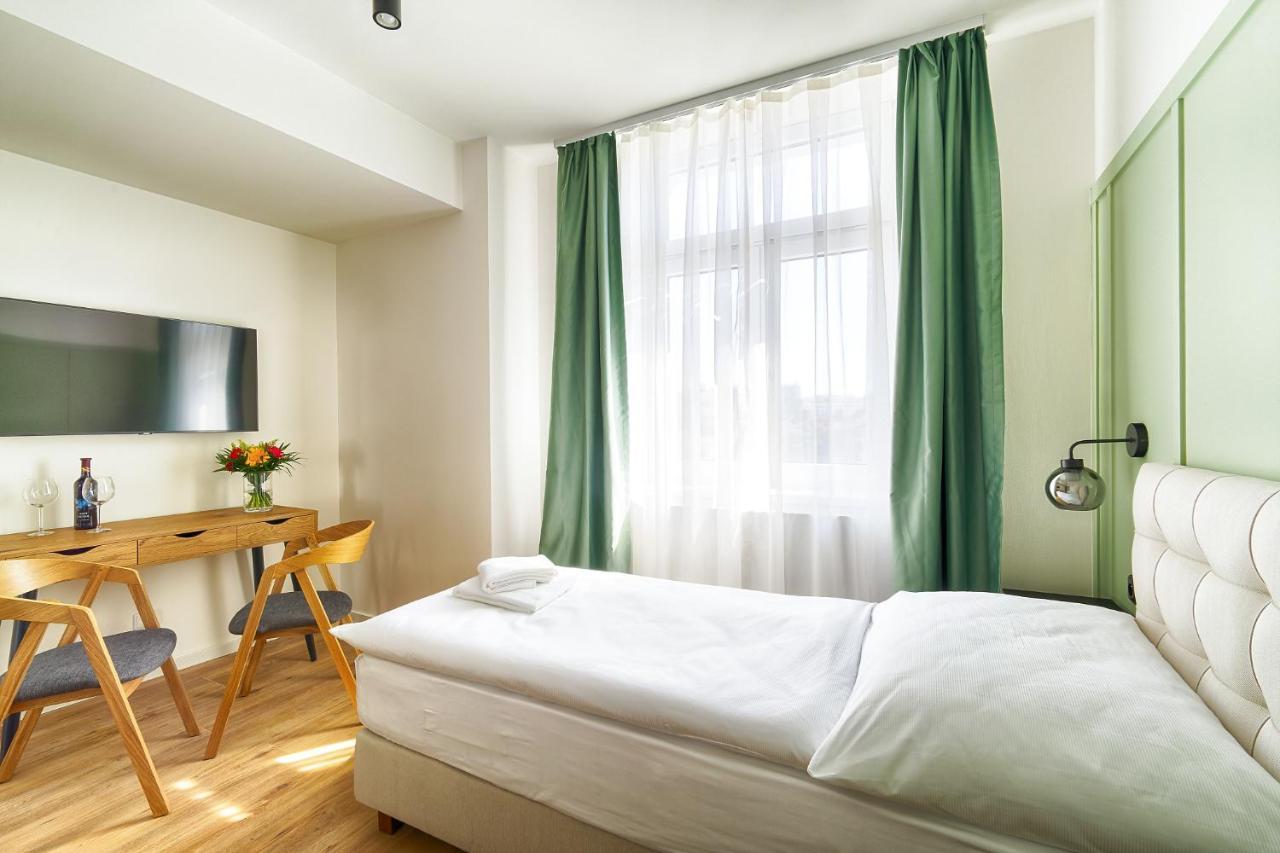 Luma Terra Hostel Praha